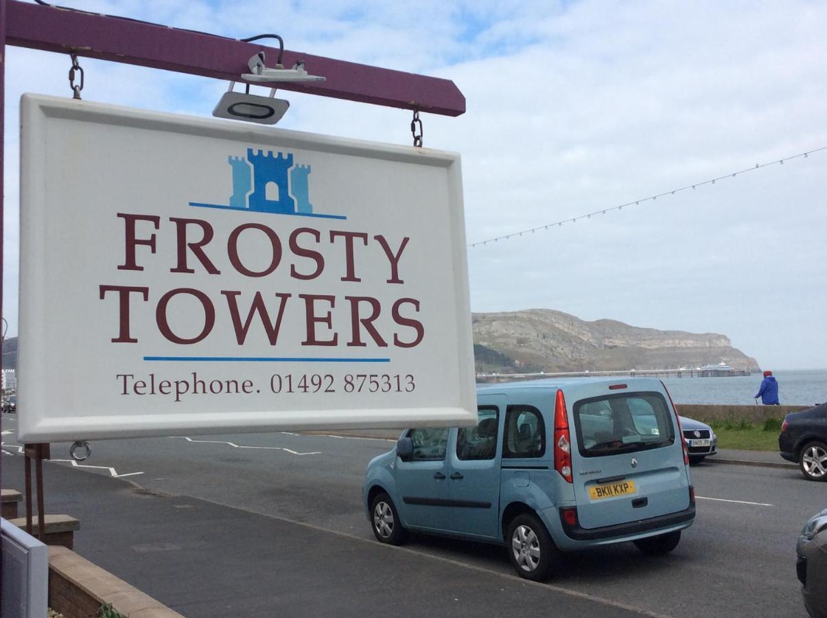 Bed and Breakfast Frosty Towers Llandudno Exteriér fotografie